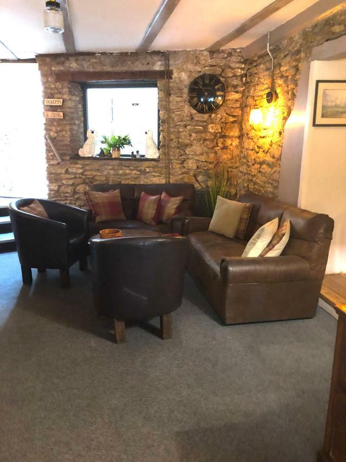 The George At Nunney Hotel Exterior foto